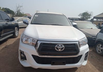Toyota Hilux 2014 upgraded to 2018 Model