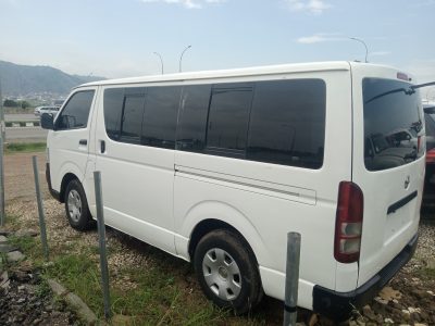 Toyota hiace bis