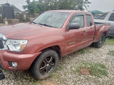 Toyota Tacoma